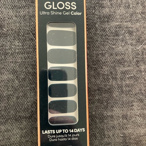 Dashing Diva Gloss Gel Nail Strips Set - Picture 6 of 6